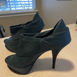 Elizabeth & James E-More suede platform heels.